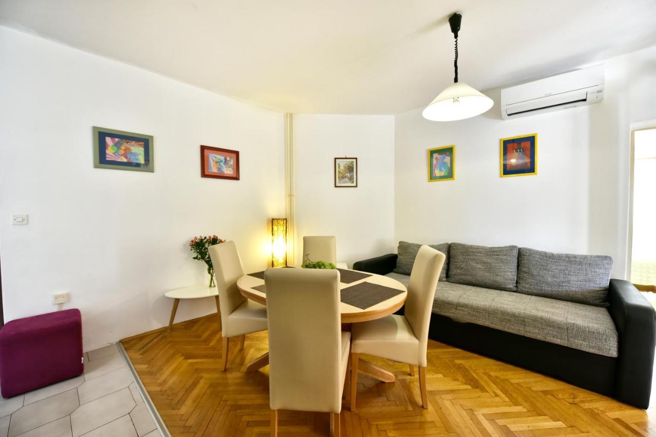 Apartment Nikola Porec Exterior photo